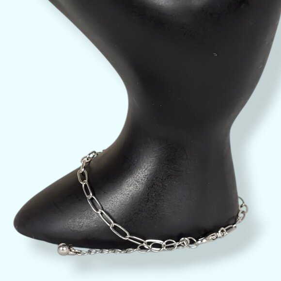 (2/$20) Long Link Dainty Chain Bracelet - Picture 3 of 4